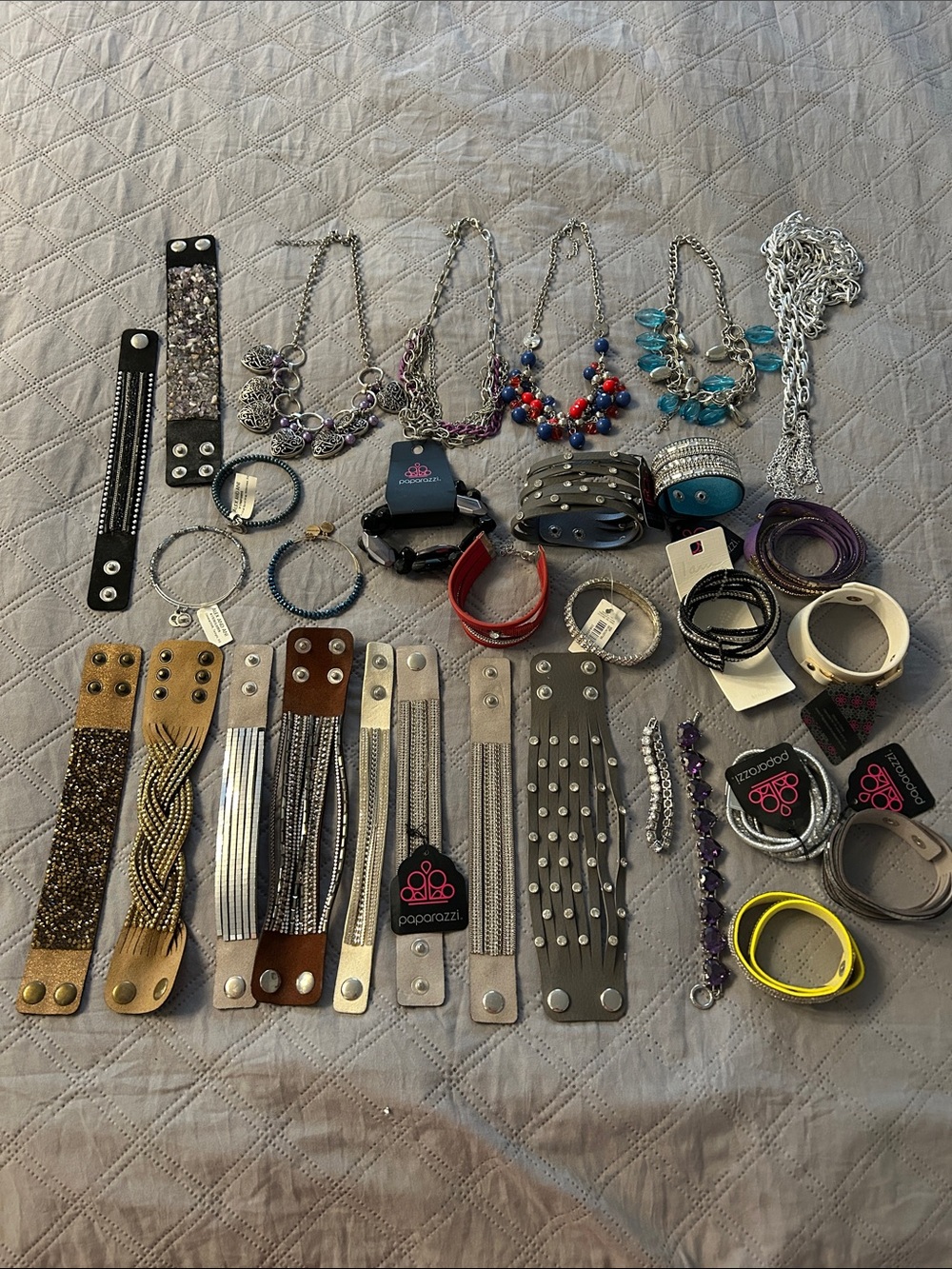 paparazzi, Alex and Ani, necklace and Bracelet 31 piece lot